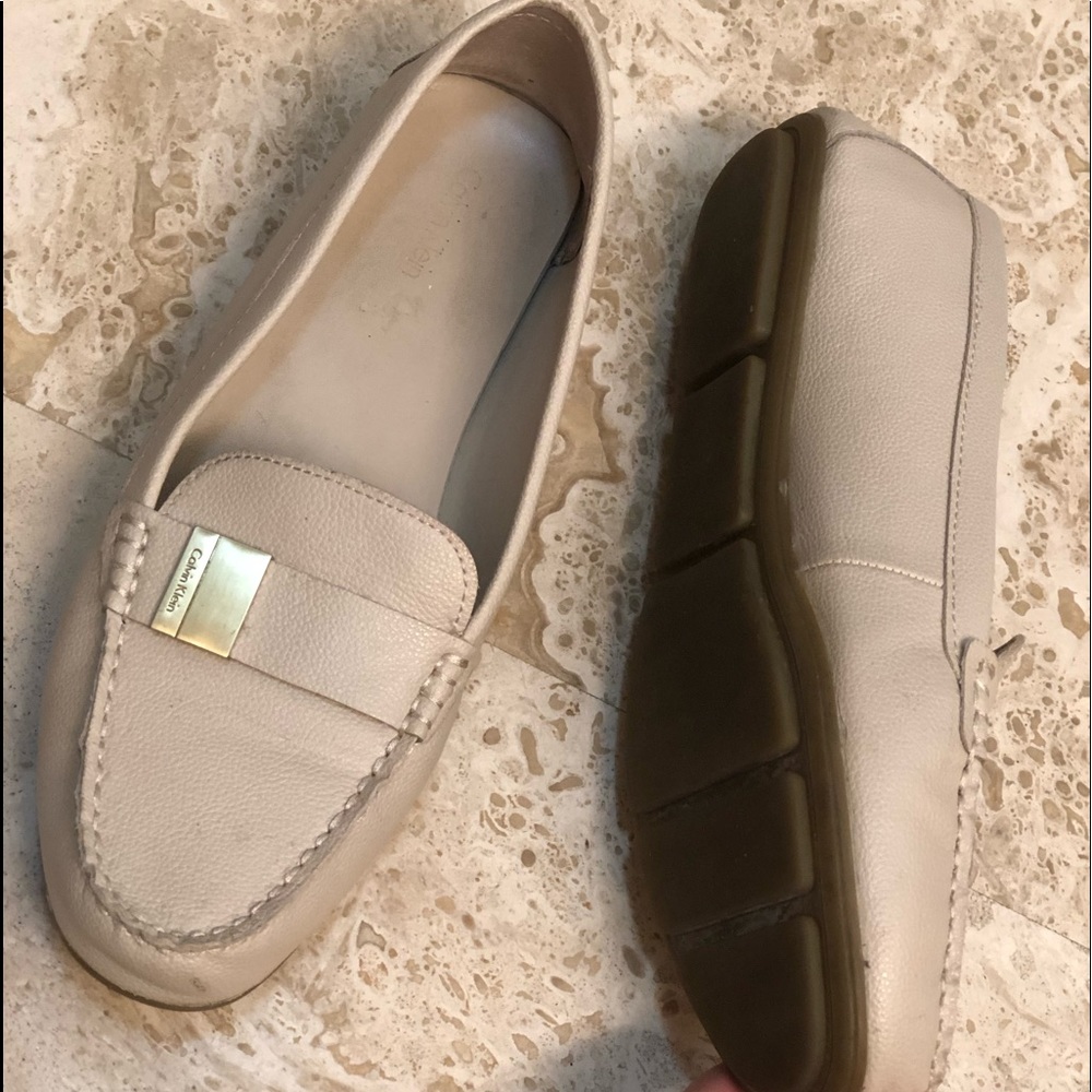 Calvin Klein gently used flats